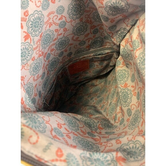 Hobo Foldover Flat Crossbody Yellow Leather Purse Zip Long Medium Lightweight - Picture 8 of 13